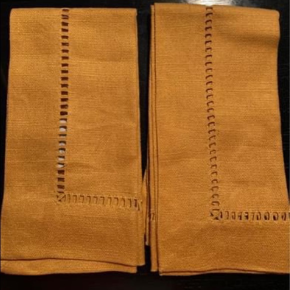 1 set Hemp Hemstitch dinner napkins 4 per set Williams Sonoma Burned Rust - Picture 2 of 7